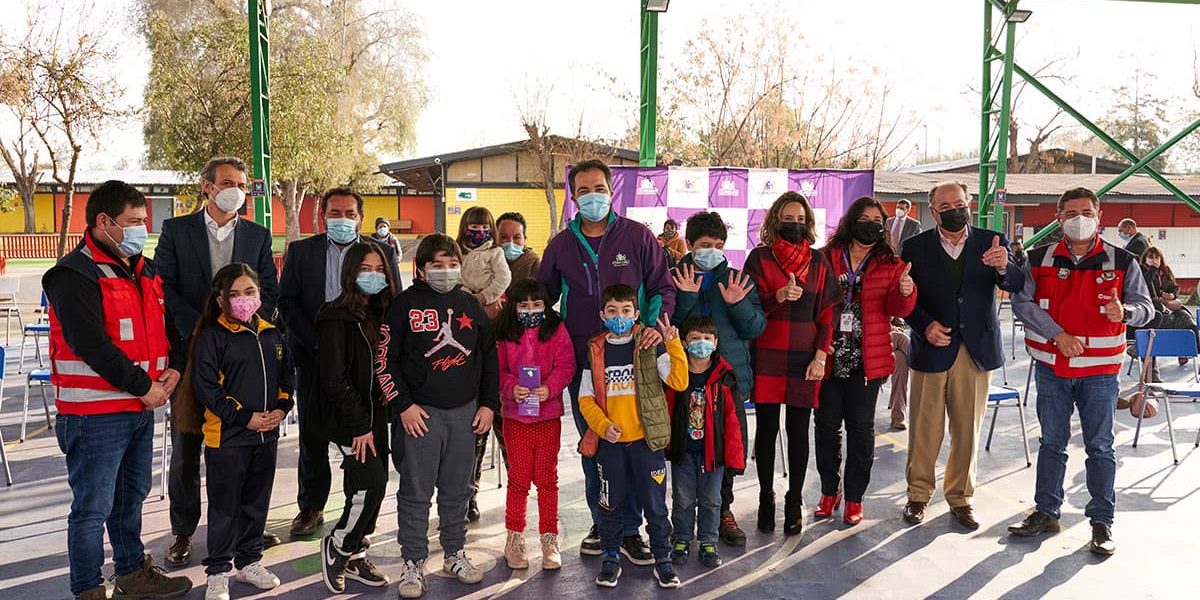 SKIC-reafirma-su-compromiso-con-la-educacion-optim